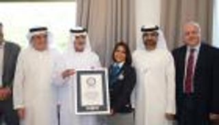 نهيان بن مبارك يتسلم شهادة جينيس عن "تسجيلات التسامح"