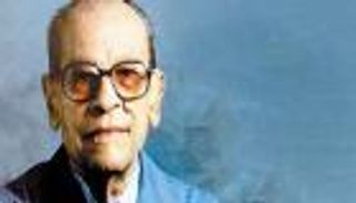 ناقد أدبي: نجيب محفوظ منح العربية القدرة على الحياة