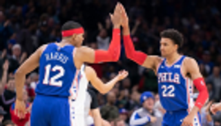 سيكسرز يحقق الانطلاقة الأفضل في 53 عاما بدوري السلة الأمريكي