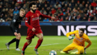 بالفيديو.. هدف محمد صلاح يثير جنون نجم سالزبورج