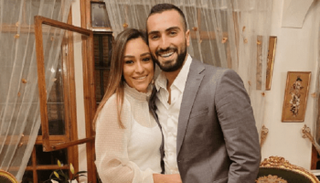 محمد الشرنوبي وخطيبته راندا رياض 