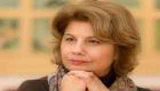 مترجمة أعمال نجيب محفوظ: روايات أديب نوبل تجد إقبالا في اليونان