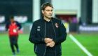 مدرب الأهلي المصري عن الميركاتو: أتمنى ضم ميسي ورونالدو