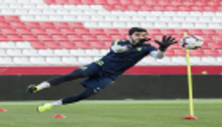 حارس الفجيرة يعترف بتأزم موقف فريقه بالدوري الإماراتي