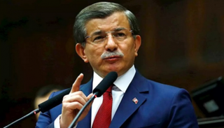 رئيس الوزراء التركي الأسبق أحمد داود أوغلو