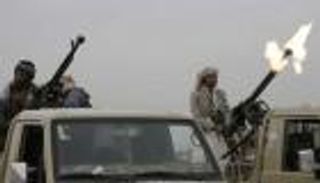 صوت أمريكا: صواريخ إيران للحوثيين دليل جديد على دورها التخريبي