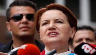  ميرال أكشينار زعيمة زعيمة حزب 