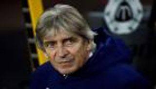 بيليجريني يستسلم لواقعه الحزين في وست هام