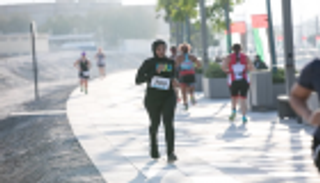 بمشاركة 360 متسابقة.. تنظيم ناجح لترايثلون دبي للسيدات