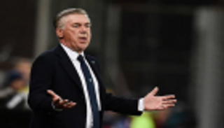 أنشيلوتي توسل لرئيس نابولي قبل إقالته