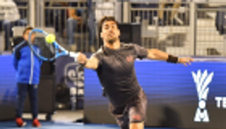 فونيني وميدفيديف وجها لوجه في نهائي كأس الدرعية للتنس