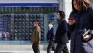 المؤشر نيكي يسجل أكبر مكاسب يومية في 10 أشهر