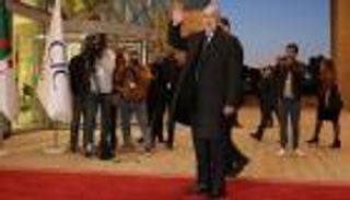 الرئيس الجزائري: سنطوي صفحة الماضي وأدعو "الحراك" للعمل معا