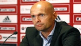 مدرب الجزيرة الإماراتي ينتقد لاعبيه رغم الفوز على الفجيرة