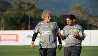 مارسيو سامبايو وجورجي جيسوس 