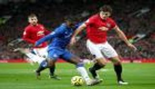 مانشستر يونايتد يفرط في المركز الخامس بالتعادل مع إيفرتون