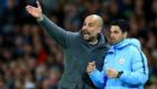 جوارديولا يمهد لرحيل مساعده عن مانشستر سيتي