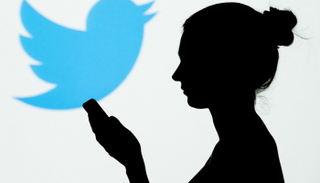 تويتر تتيح تحويل الصور الحية بآيفون لصيغة GIF