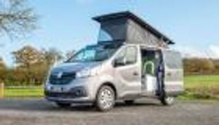 "رينو ترافيك" منازل متنقلة بكافة الكماليات.. لعشاق الرحلات