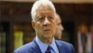 رئيس الزمالك يحتد على اللاعبين عقب الهزيمة من طلائع الجيش