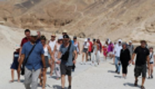 بعد توقف سنوات.. مطار شرم الشيخ يستقبل أولى الرحلات البريطانية الخميس