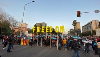 الاحتجاجات تبدأ قبل الكلاسيكو 