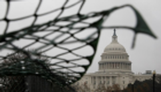 تستمر لـ6 ساعات.. الكونجرس يبدأ جلسة التصويت على عزل ترامب