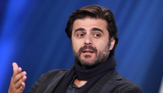 الصحفي الألماني يوان مورينو يفوز بجائزة صحفي العام