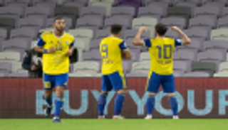 الظفرة يصعق العين.. وتقنية الفيديو تنقذ الفجيرة بالدوري الإماراتي
