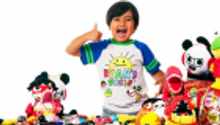 الطفل المعجزة على يوتيوب.. يربح 3000 دولار في الساعة