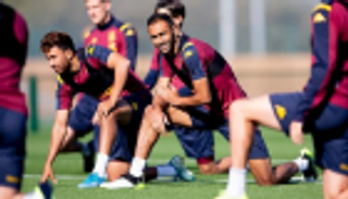 لوائح اللعب المالي النظيف تهدد المحمدي وتريزيجيه مع أستون فيلا