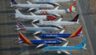 "يونايتد إيرلاينز" توقف رحلات بوينج 737 ماكس لمنتصف 2020