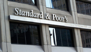ستاندرد آند بورز متشائمة بشأن لبنان 