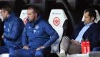 بايرن ميونيخ يحسم قراره بشأن مدربه المؤقت