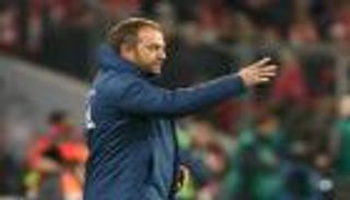 بيان رسمي.. بايرن ميونيخ يقرر استمرار فليك لنهاية الموسم