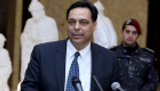 حكومة لبنان الجديدة.. دعوات للتظاهر وخلافات بين النشطاء