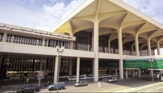 مطار الملك فهد الدولي