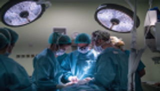 طبيب بريطاني: عمليات زراعة الرأس ممكنة في 2030