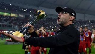 كلوب يحتفل بكأس العالم للأندية