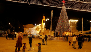 بيت لحم تتزين لاستقبال عيد ميلاد المسيح