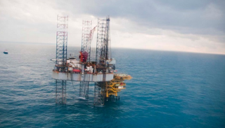 مصر توقع 4 اتفاقات للتنقيب عن النفط والغاز