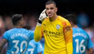 إيدرسون يكشف سر حفلات الشواء مع منافسيه في ليفربول