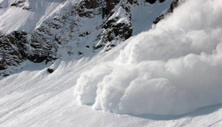 إصابة 2 في انهيارات ثلجية بالنمسا وسويسرا - أرشيفية