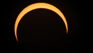 كسوف الشمس الحلقي