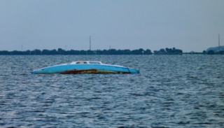 غرق قارب - أرشيفية