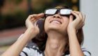 كسوف الشمس.. العلم يهزم الأساطير والخرافات