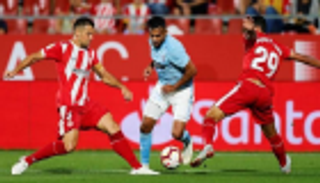 المغربي بوفال يترك بصمة مميزة في مغامرته الإسبانية عام 2019