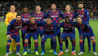 لاعبو برشلونة