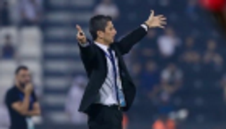 مدرب الهلال السعودي يستنجد بعودة المصابين لتصحيح المسار