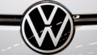 فولكسفاجن تسعى لإنتاج مليون سيارة كهربائية خلال 3 سنوات